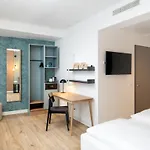 Elaya Center, Trademark By Wyndham