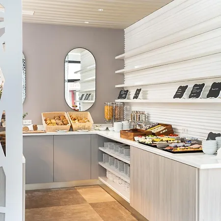 Hotel Arthotel Ana Aurel 3*