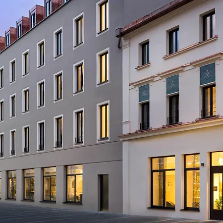 Elaya Center, Trademark By Wyndham 3*