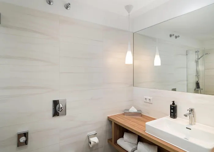 Elaya Center, Trademark By Wyndham Regensburg